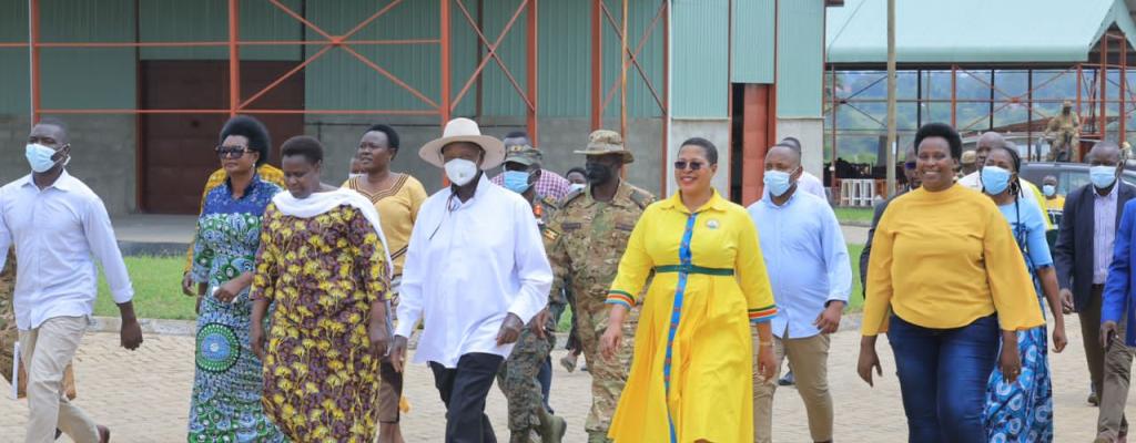 H.E PRESIDENT MUSEVENI TOGETHER WITH VP. JESCA ALUPO AND SPEAKER HON, ANITA AMONG DURING THE OFFICIAL LAUNCH OF THE SOROTI INDUS